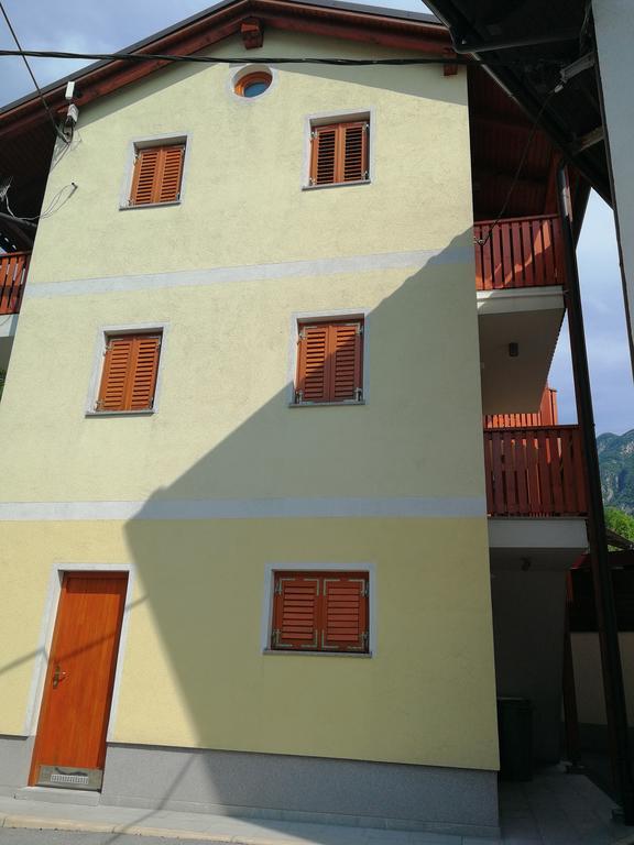 Hisa Kranjc Apartman Kobarid Kültér fotó